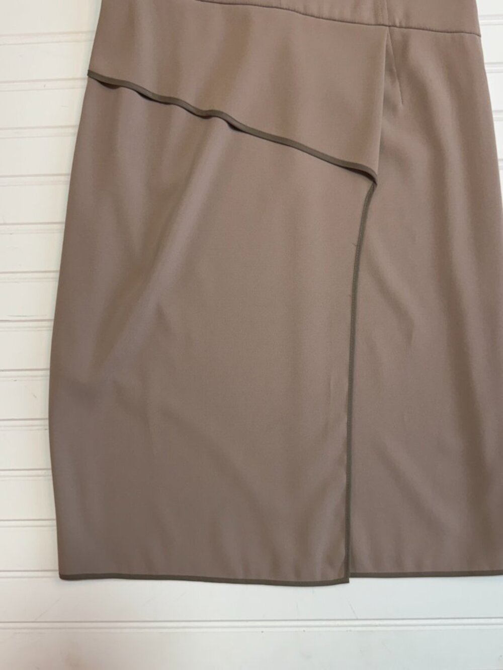 Anne Klein Taupe Sheath Dress Size 6 Sleeveless Work Career Midi - Picture 3 of 10